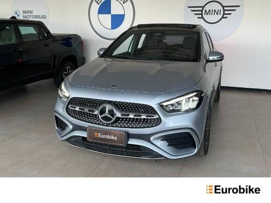MERCEDES-BENZ GLA 200 1.3 MHEV AMG LINE 7G-DCT MERCEDES-BENZ GLA 200 1.3 MHEV AMG LINE 7G-DCT
